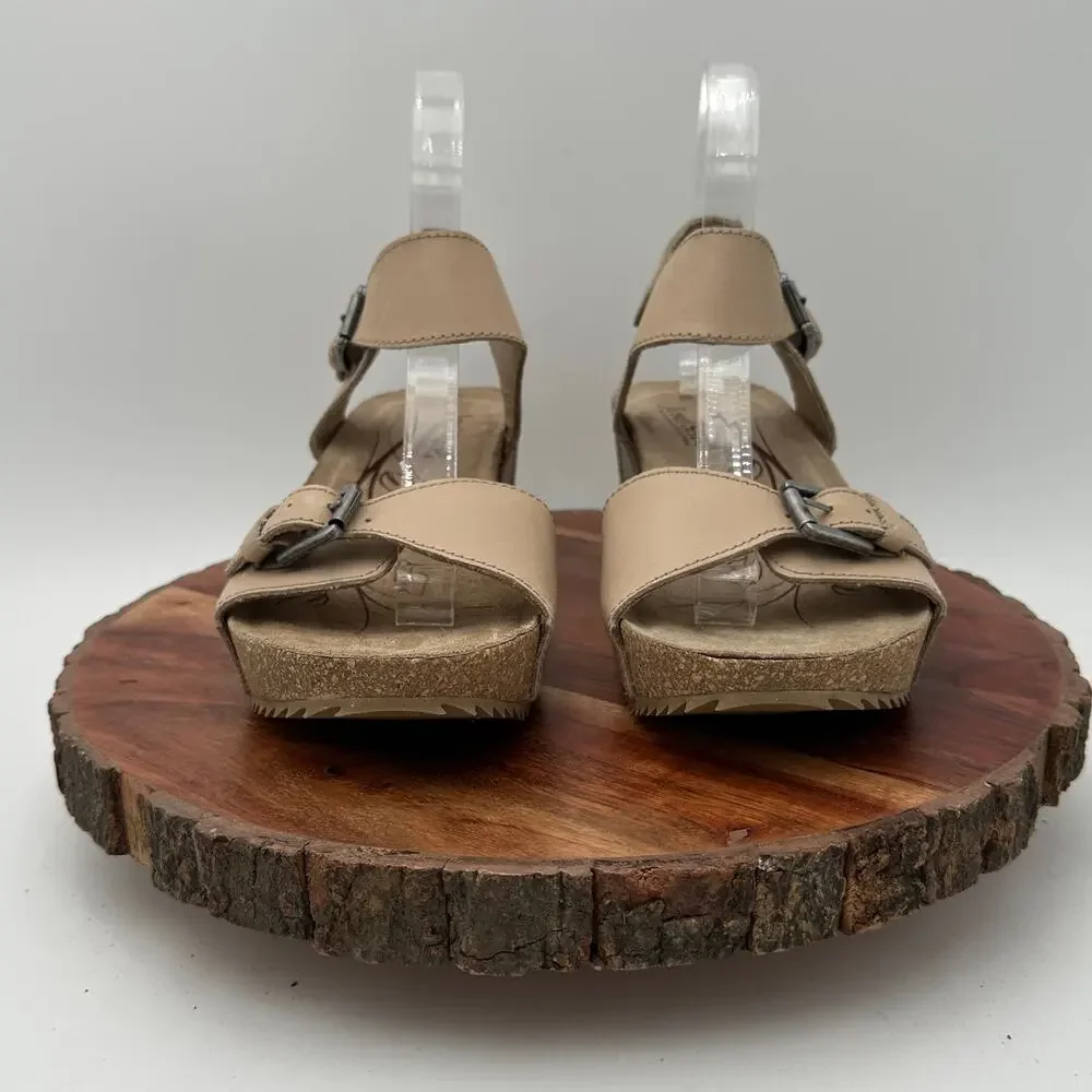 Josef Seibel Wedge Sandals Size 38 Beige EUC Comfort Cottagecore Boho Feminine